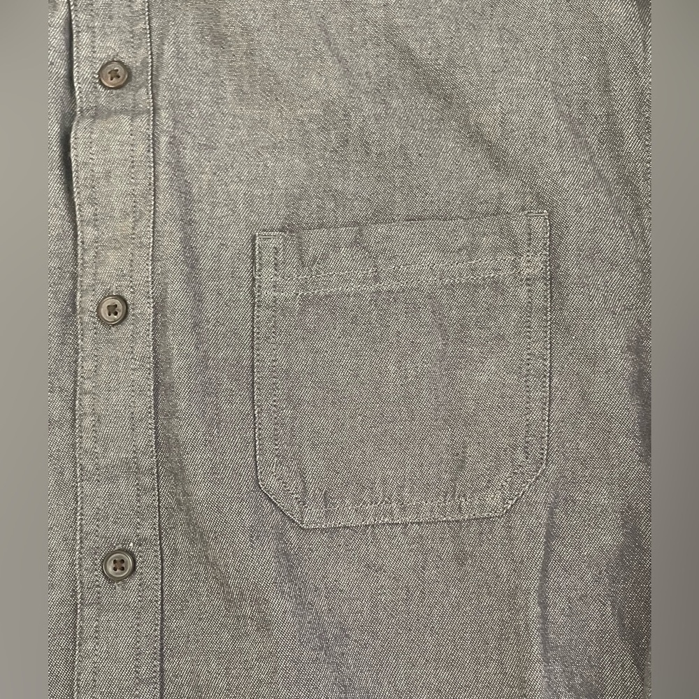 Croft & Barrow 100% Cotton *Like New* Longsleeve Buttondown. Size M - Picture 4 of 6
